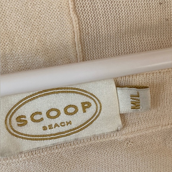 SCOOP NYC cream oversized shawl wrap sweater M/L - Picture 3 of 3